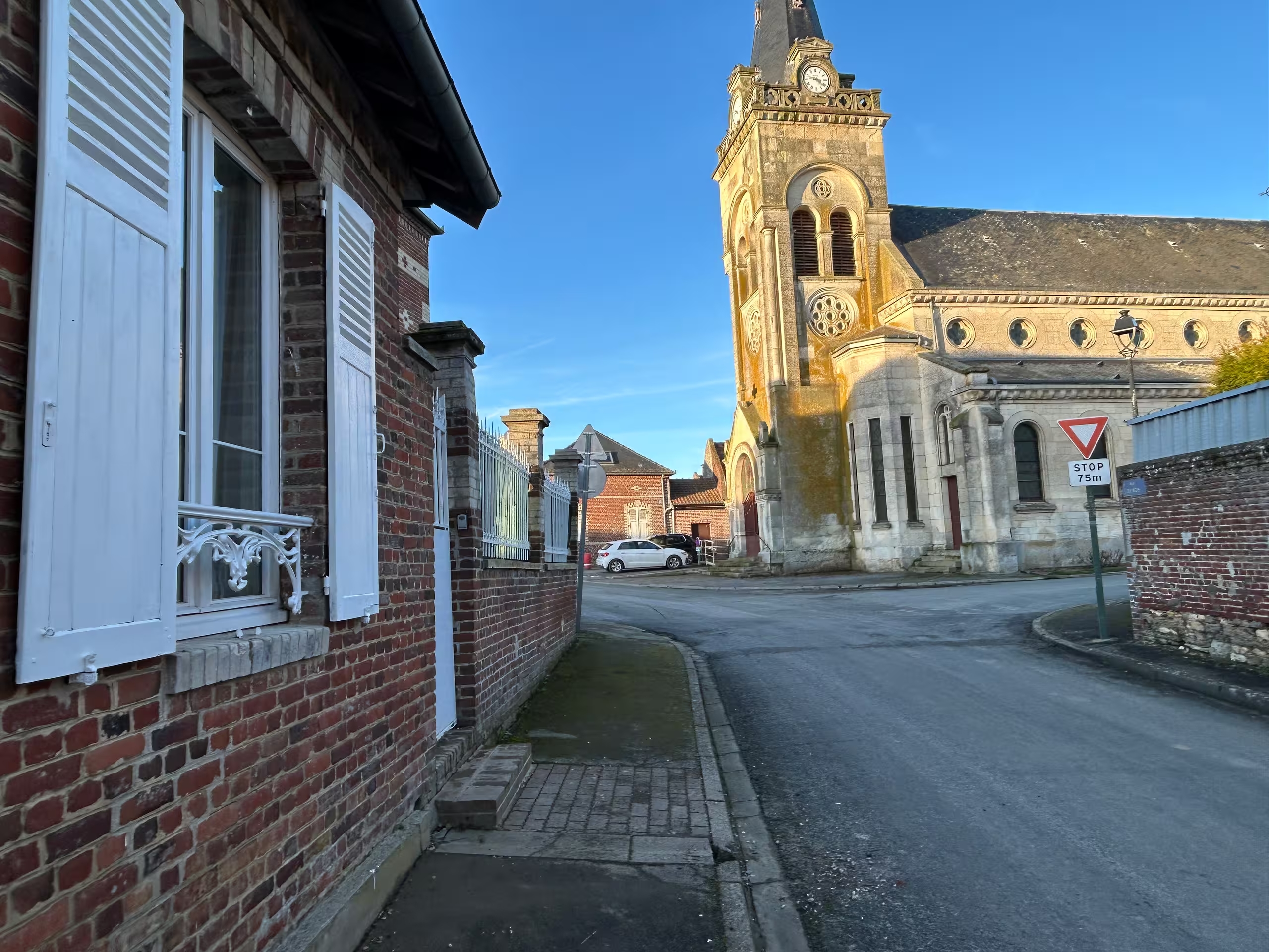 Vue sur le village et l'église